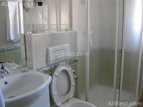 Viktorija Hotel 13